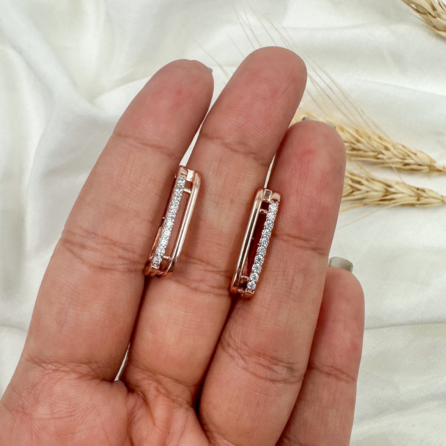 Lima Huggie Hoops