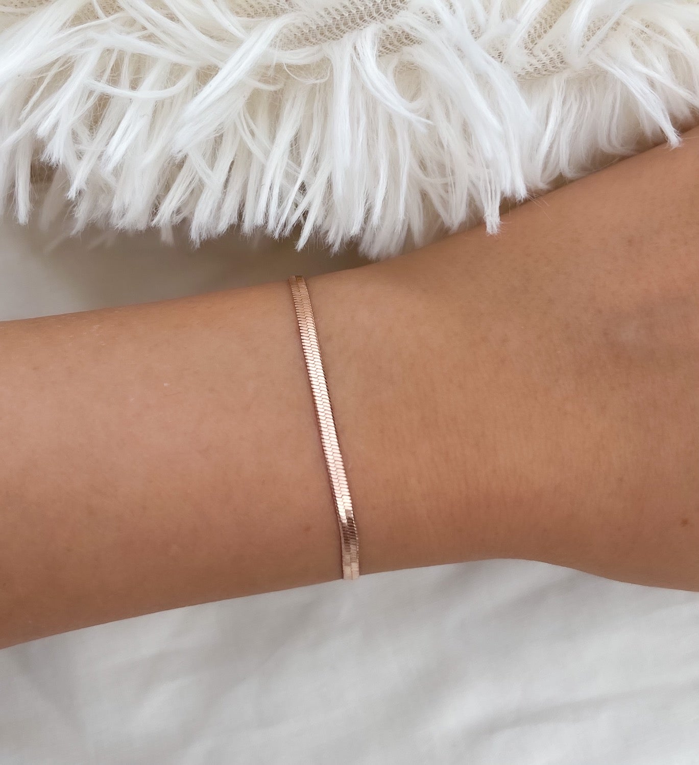 Snake Chain Bracelet (Rosegold )