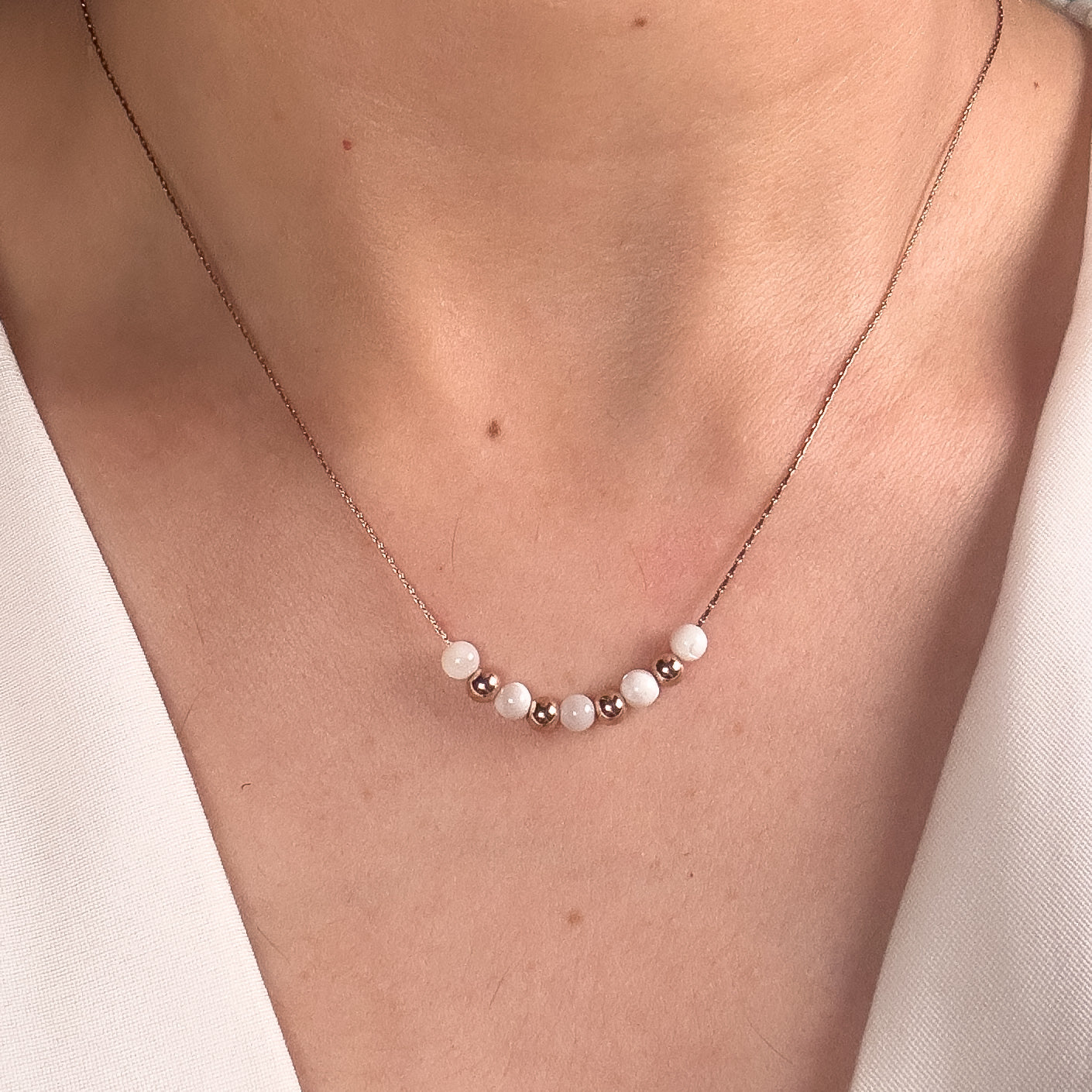 Amber Pearl Necklace (Rose gold)