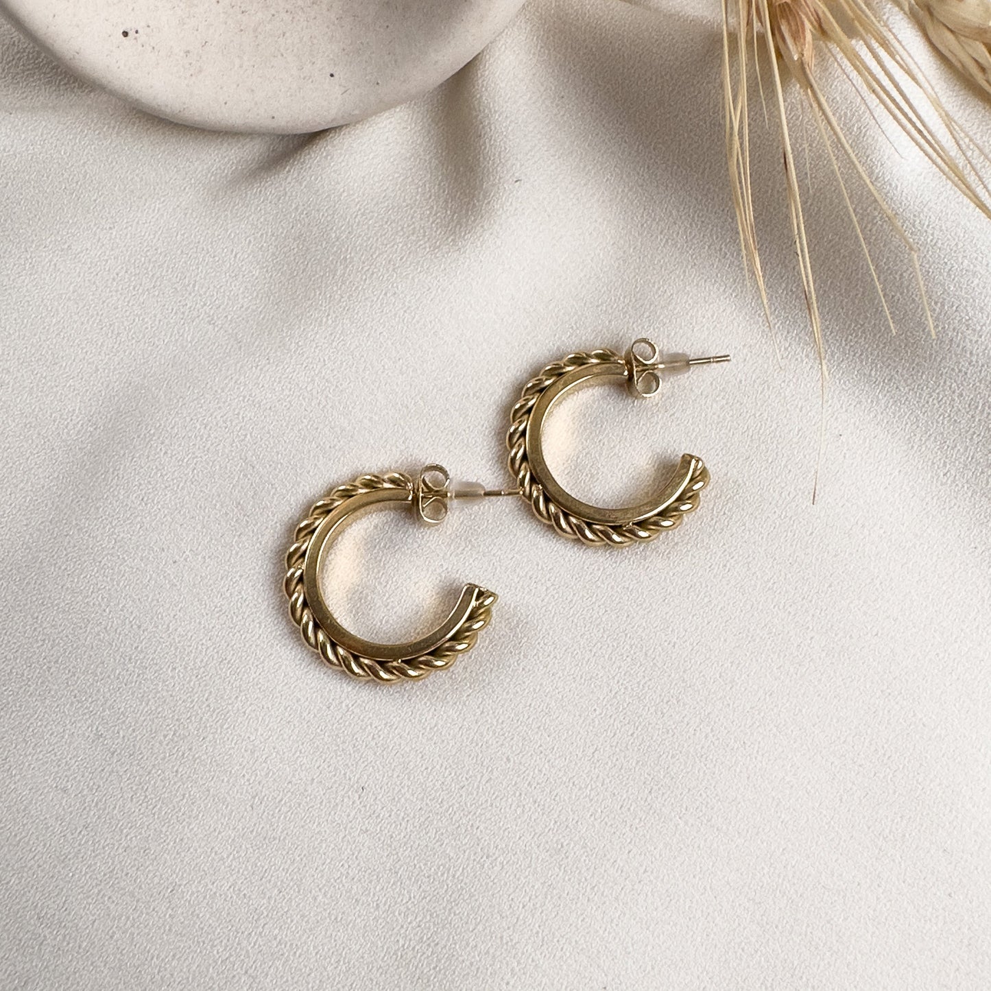 Kelly Hoops