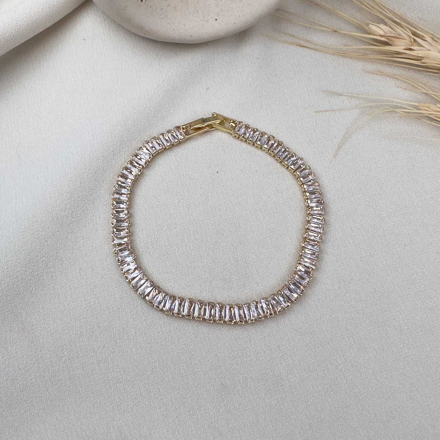 Baguette Tennis Bracelet (Gold)