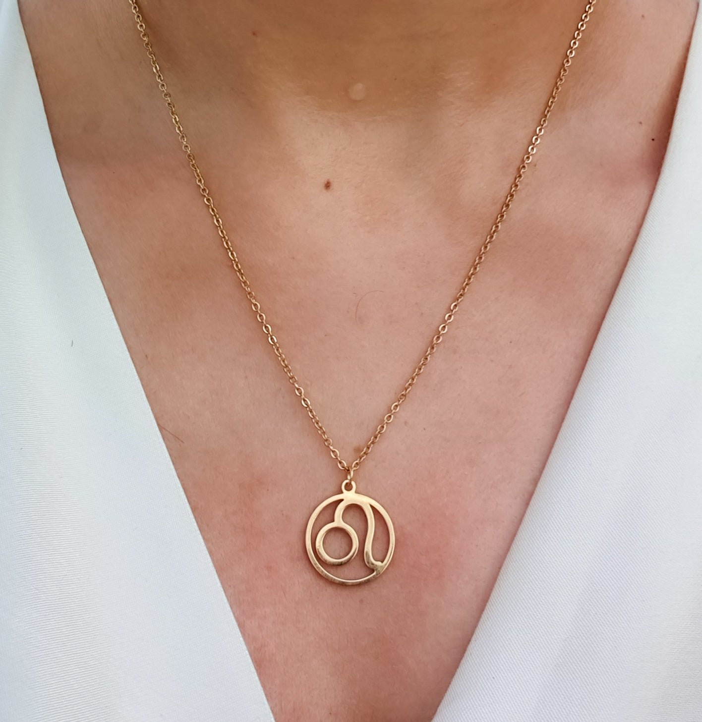 Gold Zodiac Necklace (Leo)