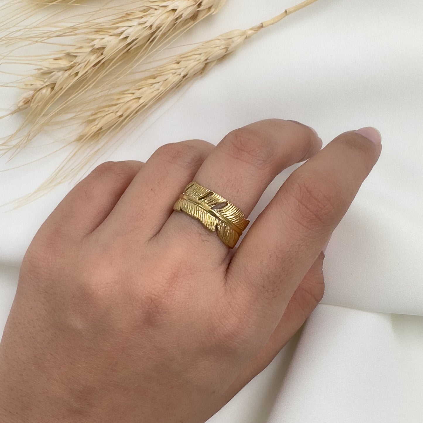 Golden Leaf Ring