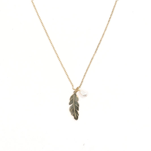 Leaf Pearl Necklace